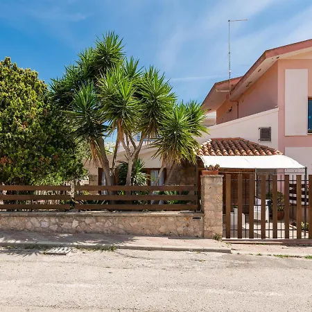 Iole Carloforte (Isola di San Pietro)