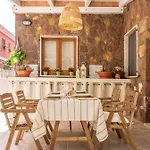 Iole Apartment *