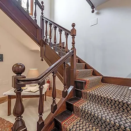 Iole Apartman